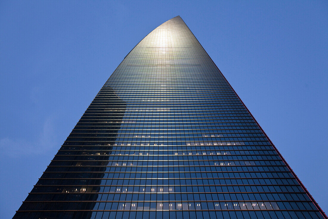 Blick auf das World Trade Financial Center, Pudong, Shanghai, China, Asien