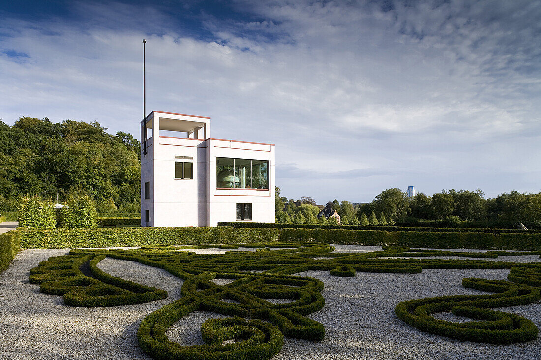 Globe house and barock terrace garden, Neuwerkgarten, Gottorf Castle, Schleswig, Schleswig-Holstein, Germany, Europe