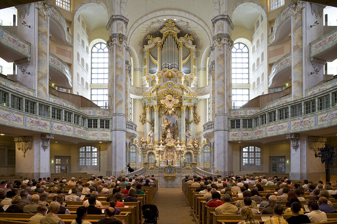 Interior view of the Dresdner Frauenkirche, Church of Our Lady, Dresden, Saxony, Germany, Europe