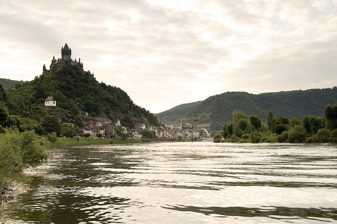 Cochem castle, Reichsburg Cochem, Cochem in the Mosel valley, Rhineland-Palatinate, Germany, Europe