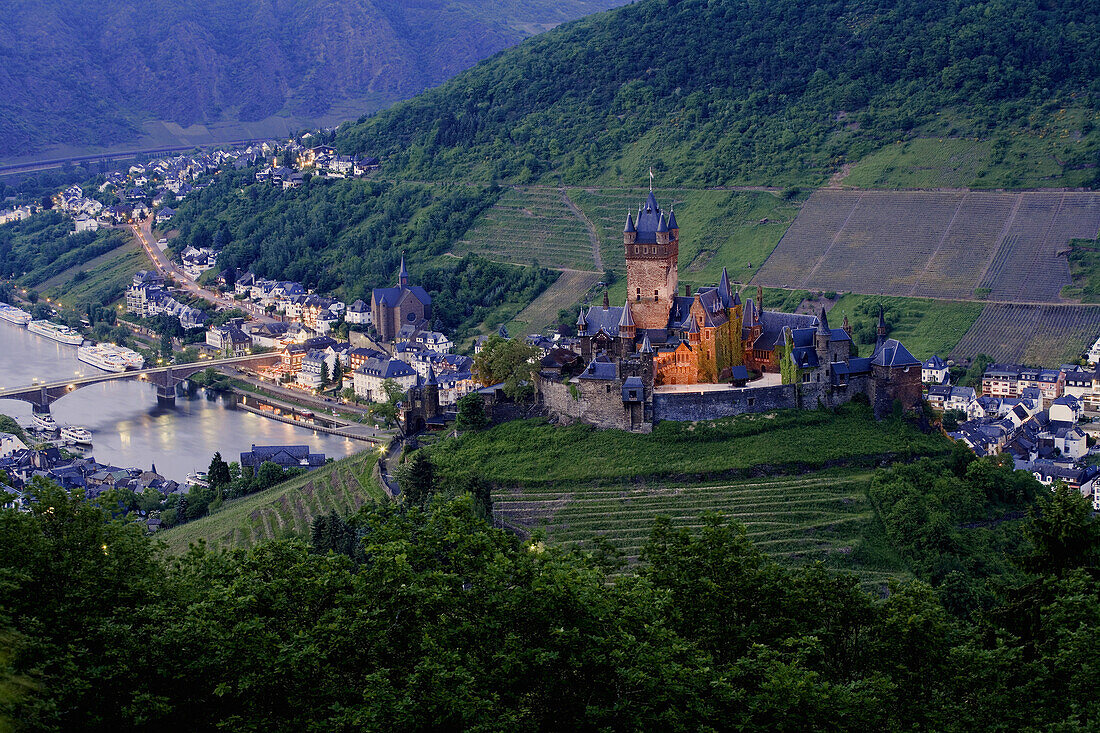 Cochem castle, Reichsburg Cochem, Cochem in the Mosel valley, Rhineland-Palatinate, Germany, Europe