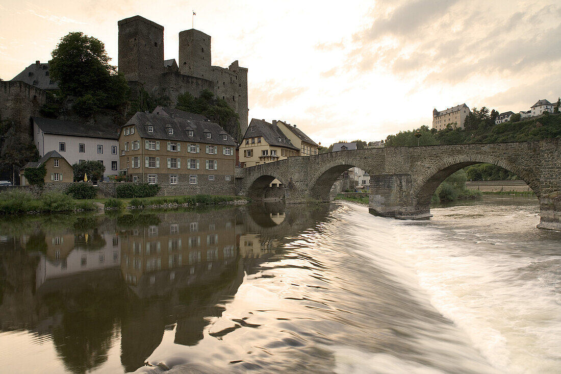 Burg Runkel an der Lahn, Hessen, Deutschland, Europa