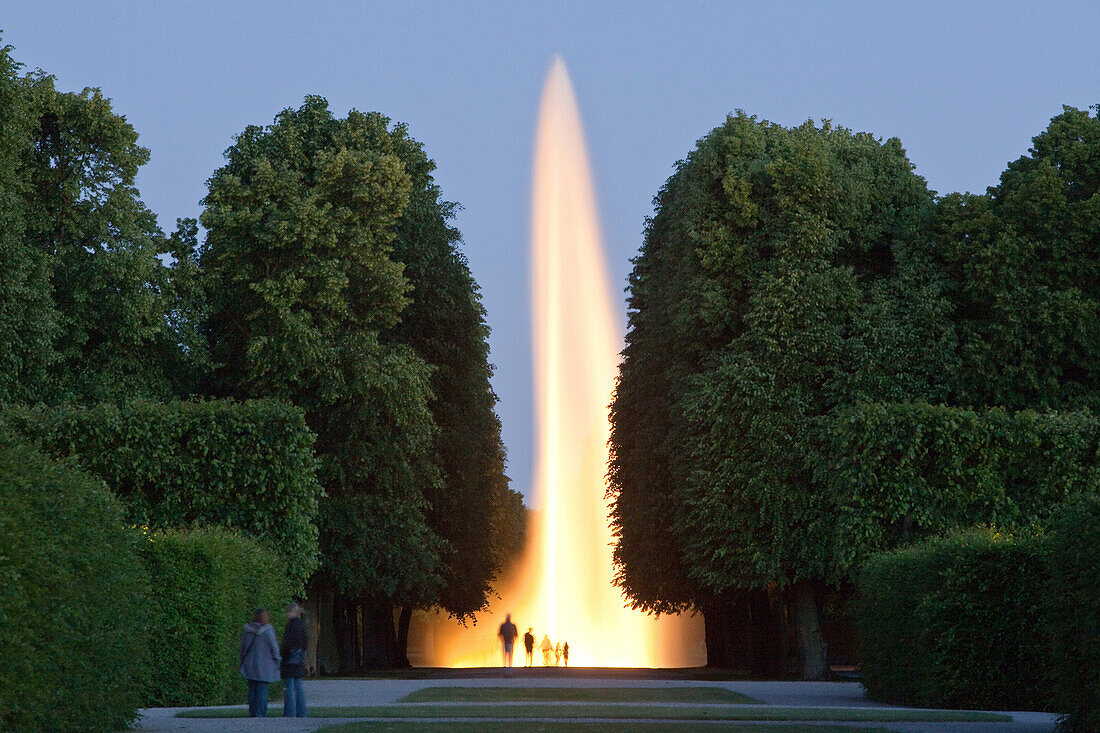 Illuminated Great Fountain, Great Garden, Herrenhausen Gardens, Hanover, Lower Saxony, Germany
