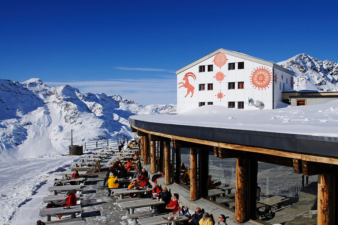Chamänna-Hütte, Diavolezza, Sankt Moritz, Graubuenden, Schweiz