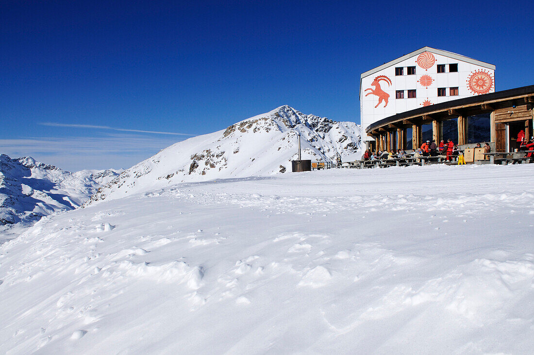 Chamänna-Hütte, Diavolezza, Sankt Moritz, Graubuenden, Schweiz