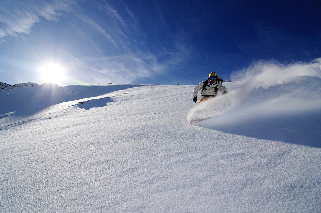 Snowboarder, Diavolezza, Sankt Moritz, Grisons, Switzerland, model released