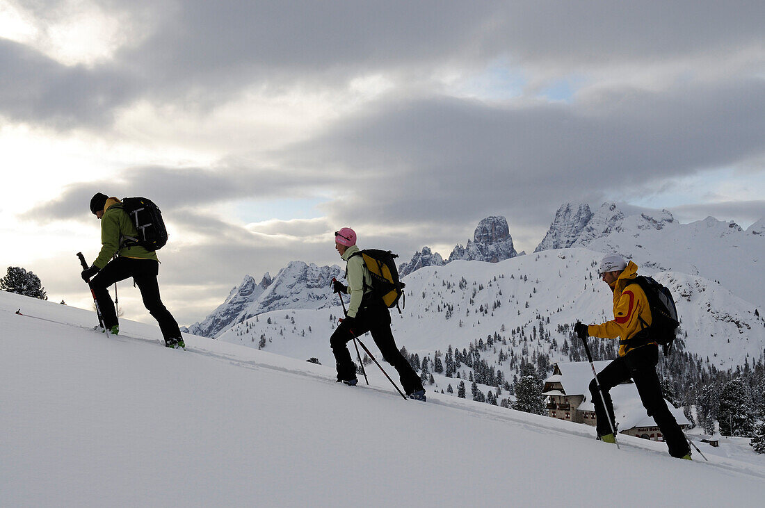 Skitour, Dürrenstein, Hochpustertal, Südtirol, Italien, Model relased