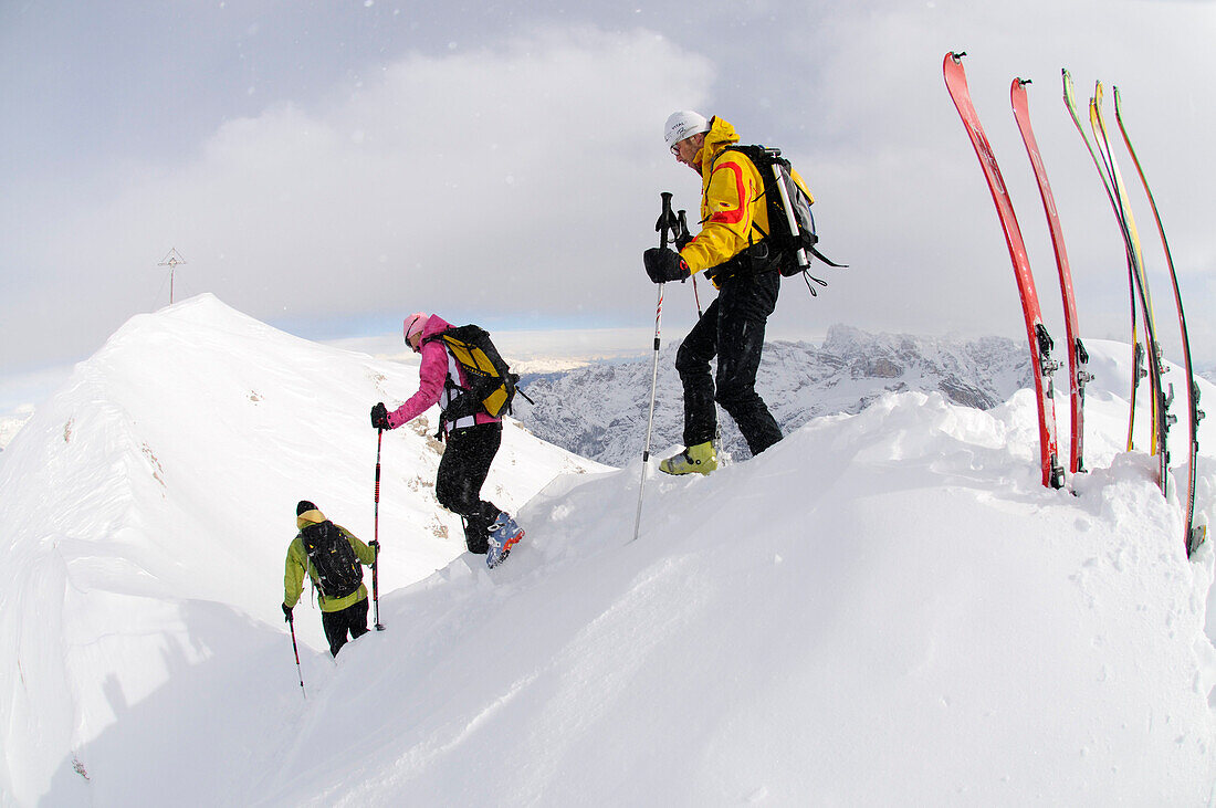 Skitouring, Duerrenstein, Hochpuster Valley, South Tyrol, Italy, model released