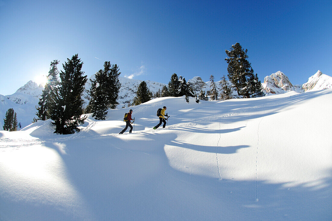 Skitour, Großer Jaufen,  Pragser Tal, Hochpustertal, Südtirol, Italien, model released