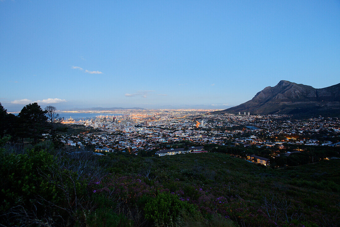 View from Signal Hill road over Capetown, Western Cape, RSA, South Africa, Africa