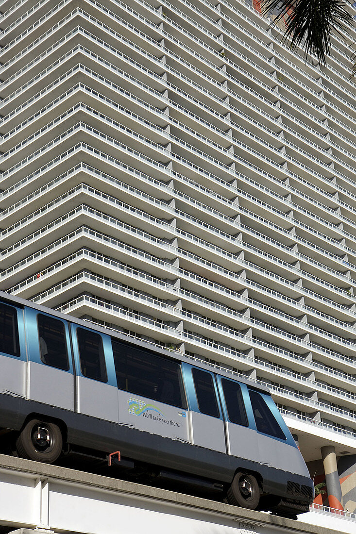 Florida,  Miami,  Biscayne Boulevard,  Metromover,  high-rise,  high rise,  building,  condominium,  balconies,  50 Biscayne,  people mover system,  public transportation,  tram,  modern architecture