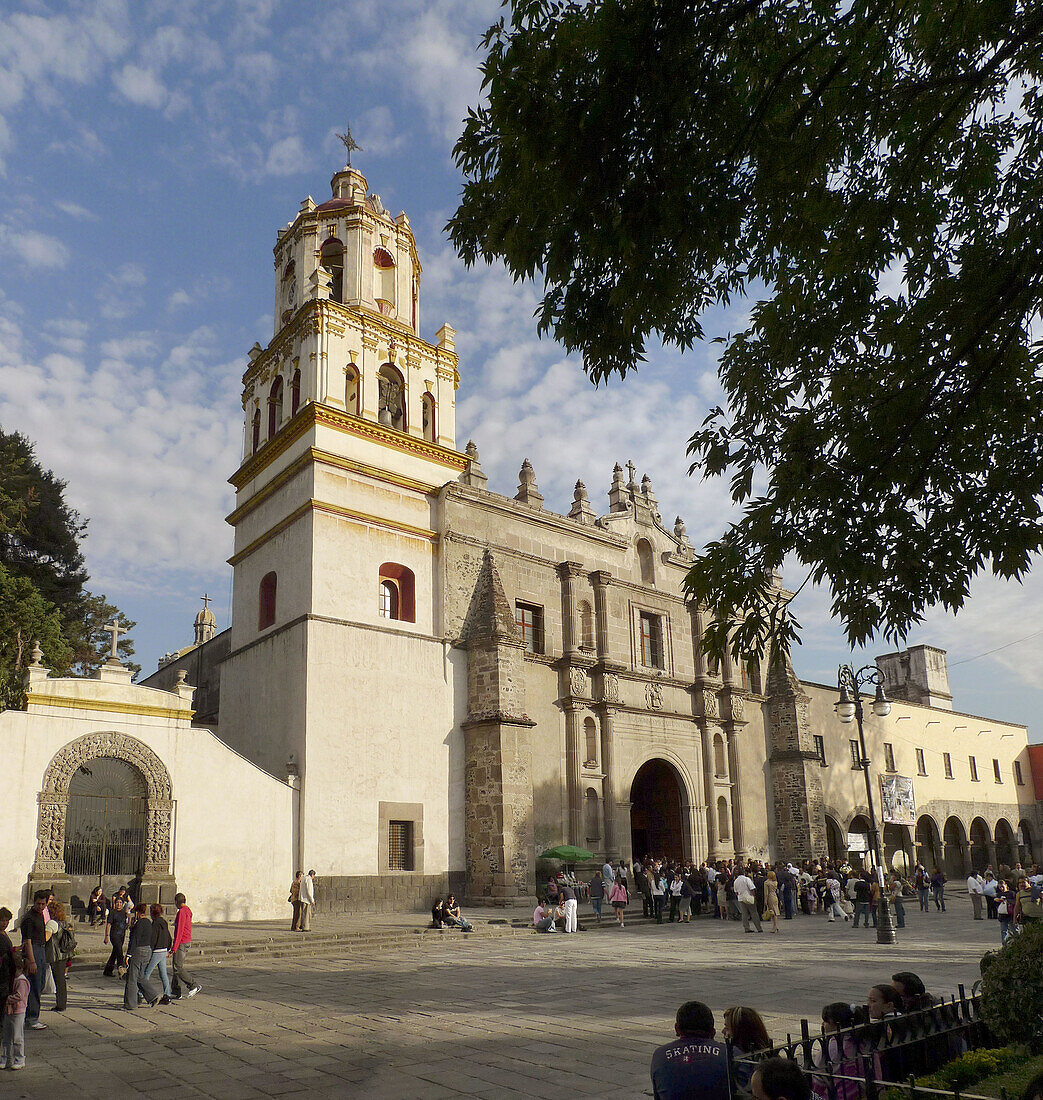 Convento de San Juan Bautista. Barrio de Coyoacan. Ciudad de México.