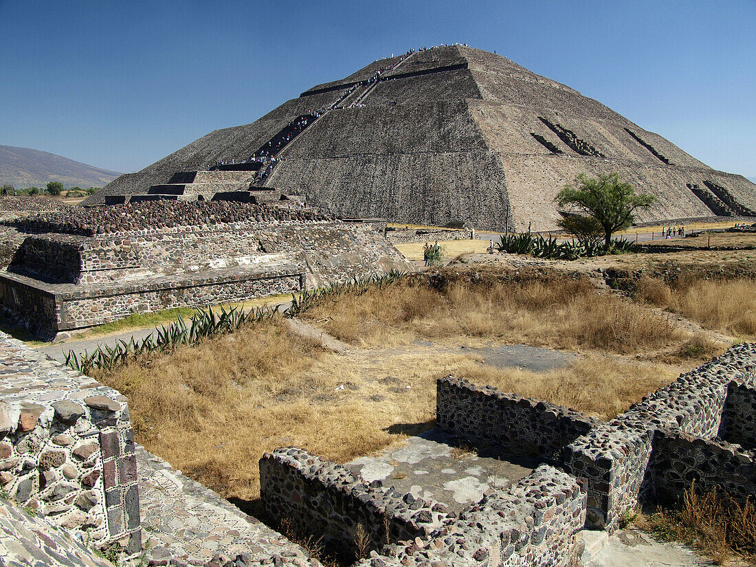 Pyramid of the Sun. Teotihuacán. México.