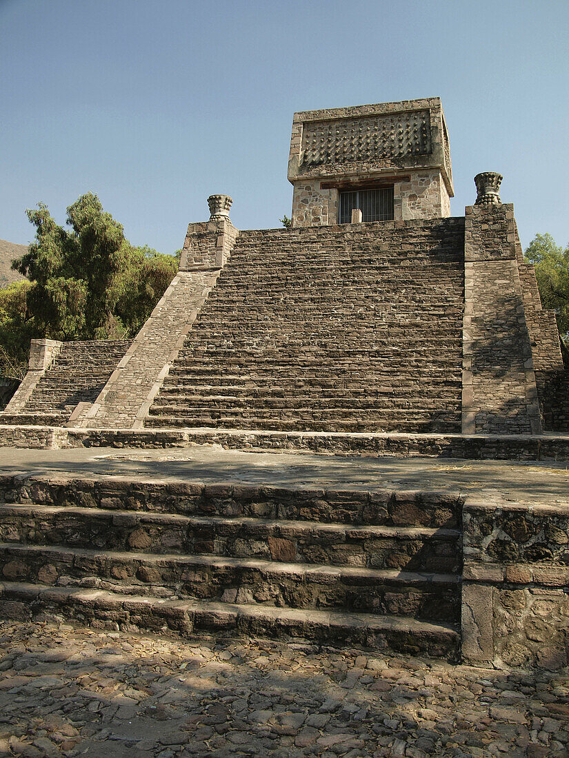 Pirámide de Acatitla,  Ciudad de Mexico