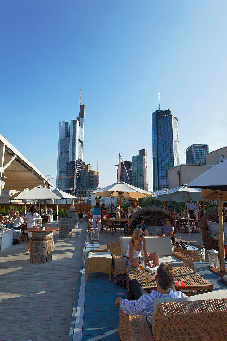 Summer lounge on the top level of a car park, Frankfurt am Main, Hesse, Germany