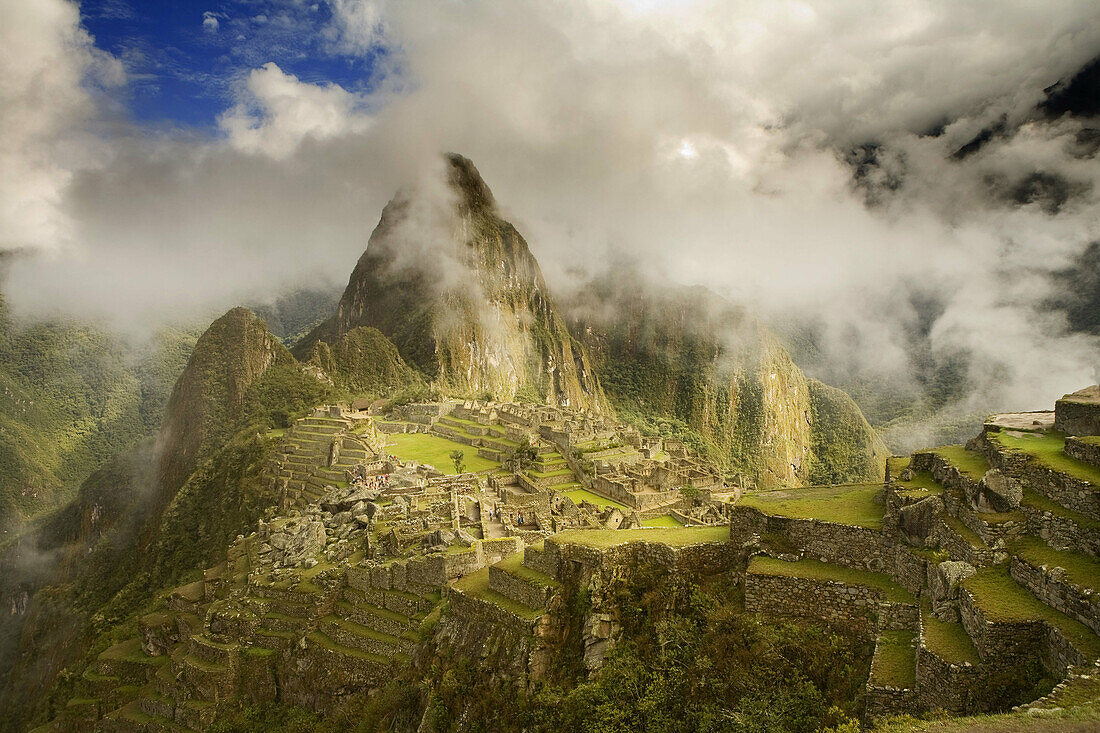 Ancient, Andes, Civilization, Clouds, Color, Colour, Cusco, Fog, Machu Picchu, Mountain, Peru, Ruins, South america, S19-830076, agefotostock 