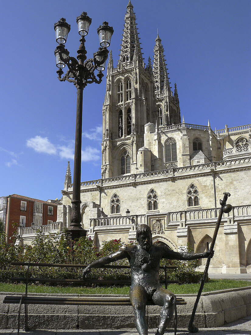 Antigua, Architectural, Architecture, Brass, Building, Buildings, Burgos, Carves, Castile, Castile-leon, Cathedral, Cathedrals, Catholic, Catholicism, Center, Christianity, Church, Churches, Cities, City, Cloud, Clouds, Color, Colour, Construction, Constr