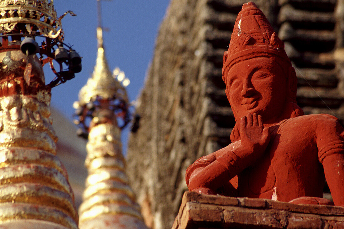 Asia, Bagan, Buddhism, Burma, Heritage, Myanmar, Pagoda, Red, Sand, Site, Stone, Stupa, UNESCO, T91-811134, agefotostock 