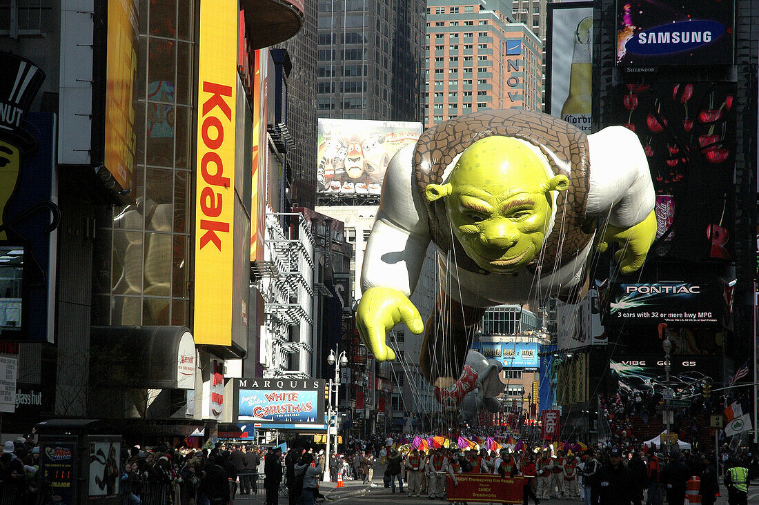 New York City USA,  the Macy´s parade in Times Square