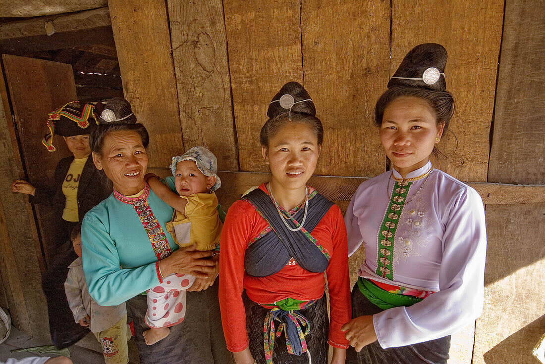 Thai women,  Dien Bien Phu,  Vietnam