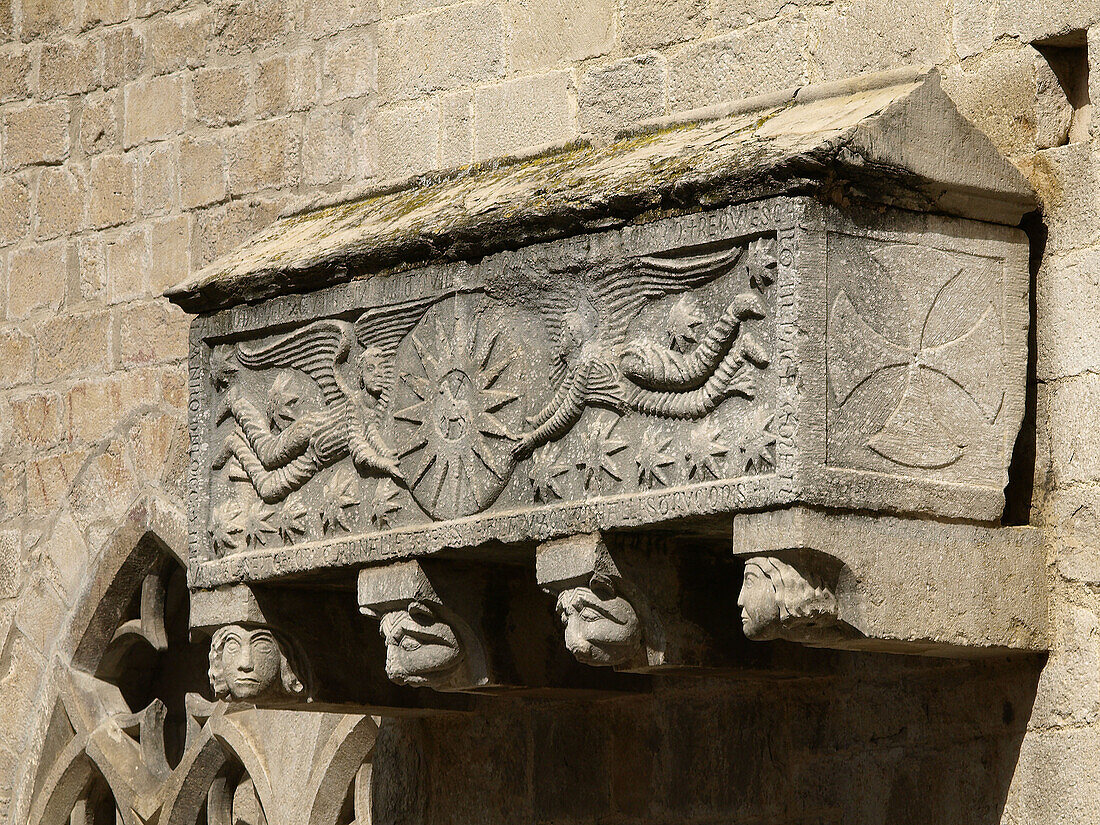 Sarkophag, Kirche von Sant Feliu, Girona. Katalonien, Spanien