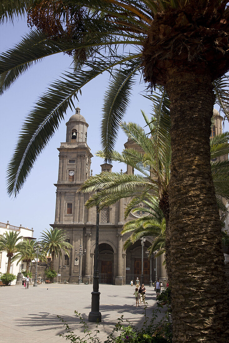 Cathedral and Plaza Santa Ana,  Las Palmas de Gran Canaria,  Gran Canaria,  Canary Islands,  Spain
