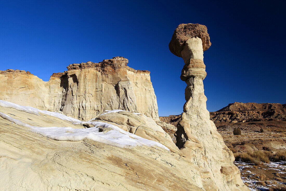 Wahweap Hoodoos,  White Hoodoos,  sand stone eroded,  Grand Staircase Escalante National Monument,  Utah,  USA