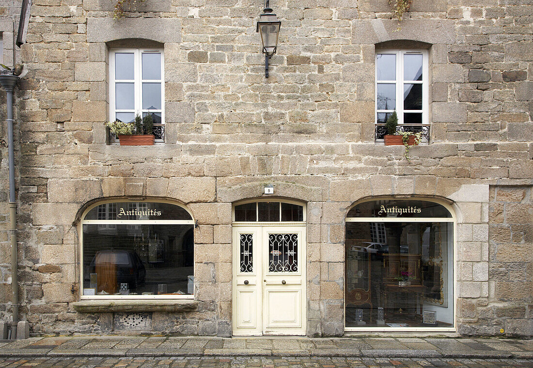 Typical Breton house,  Dinan. Côtes d´Armor,  Bretagne,  France