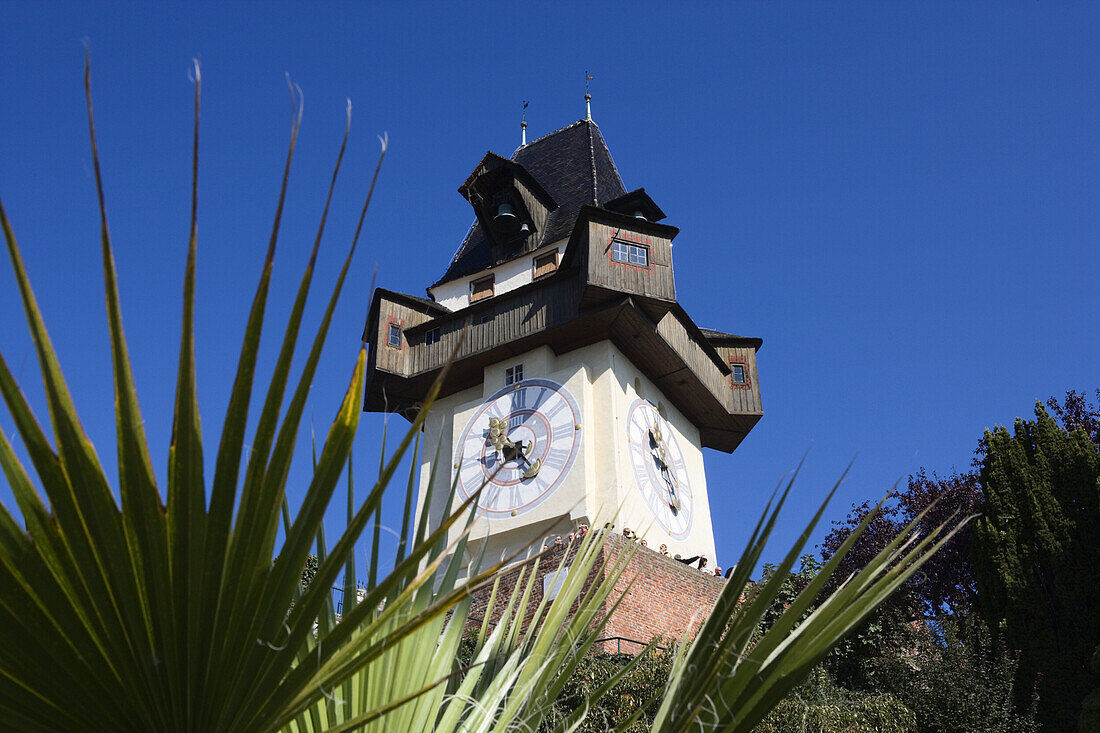 Der Uhrturm auf dem Schlossberg ist das Symbol von Graz, Steiermark, Österreich