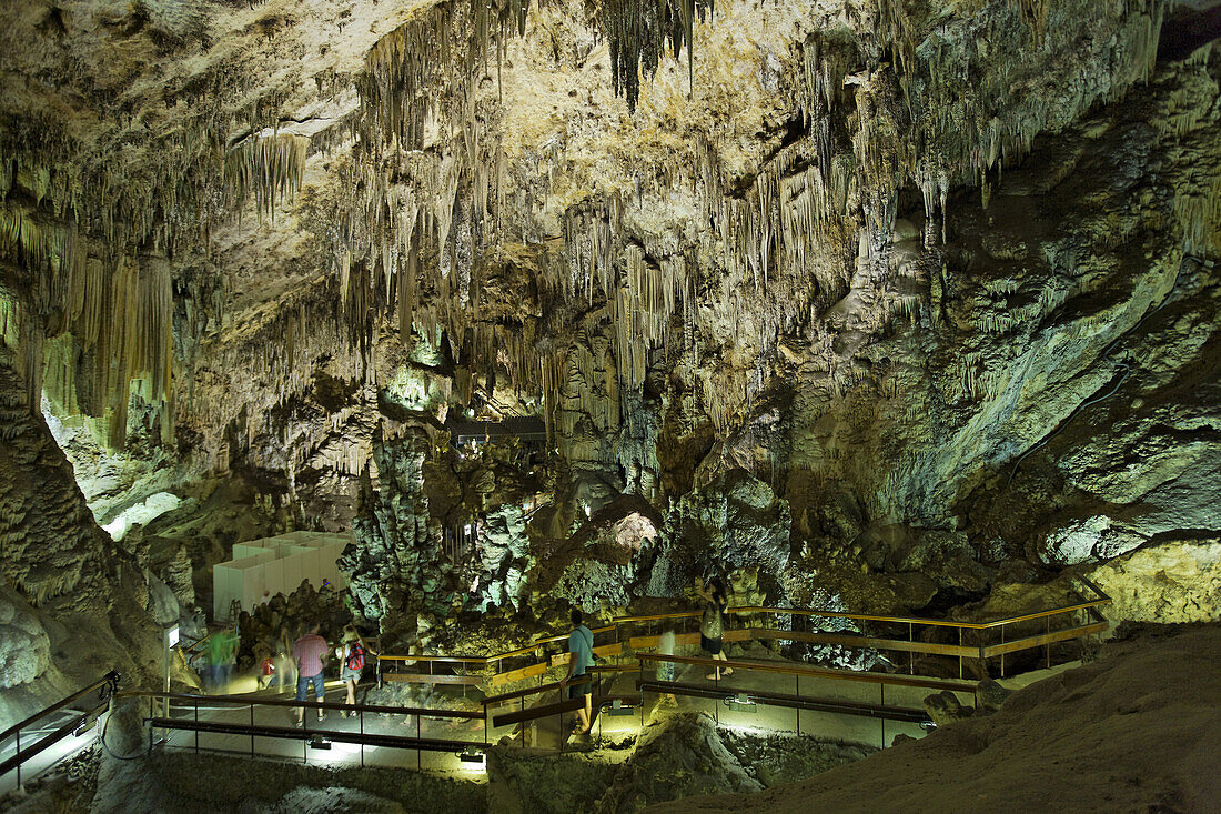 Tropfsteinhöhle, Höhlen von Nerja, Nerja, Andalusien, Spanien