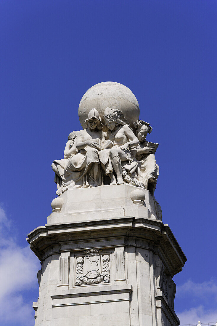 Cervanates Denkmal, Plaza de Espana, Madrid, Spanien