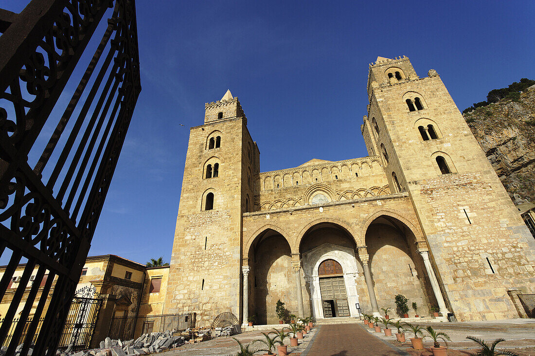 Dom San Salvatore, Cefaly, Sizilien, Italien