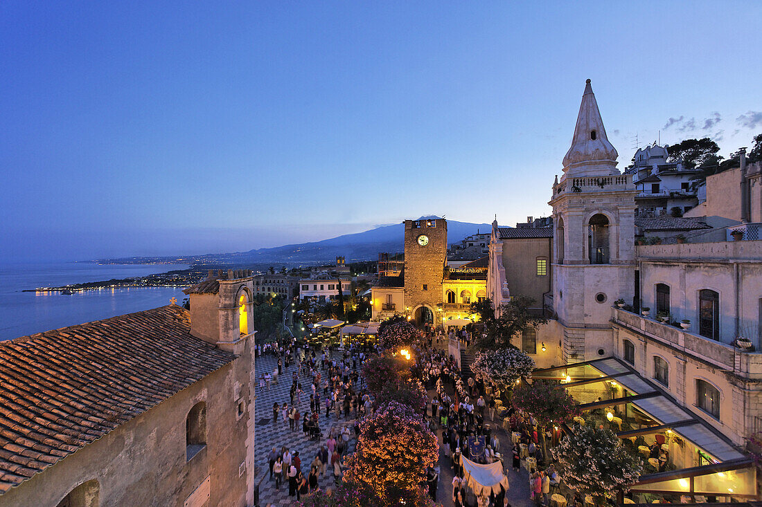 Prozzesion San Salvatore, Piazza IX Aprile, Taormina, Sizilien, Italien