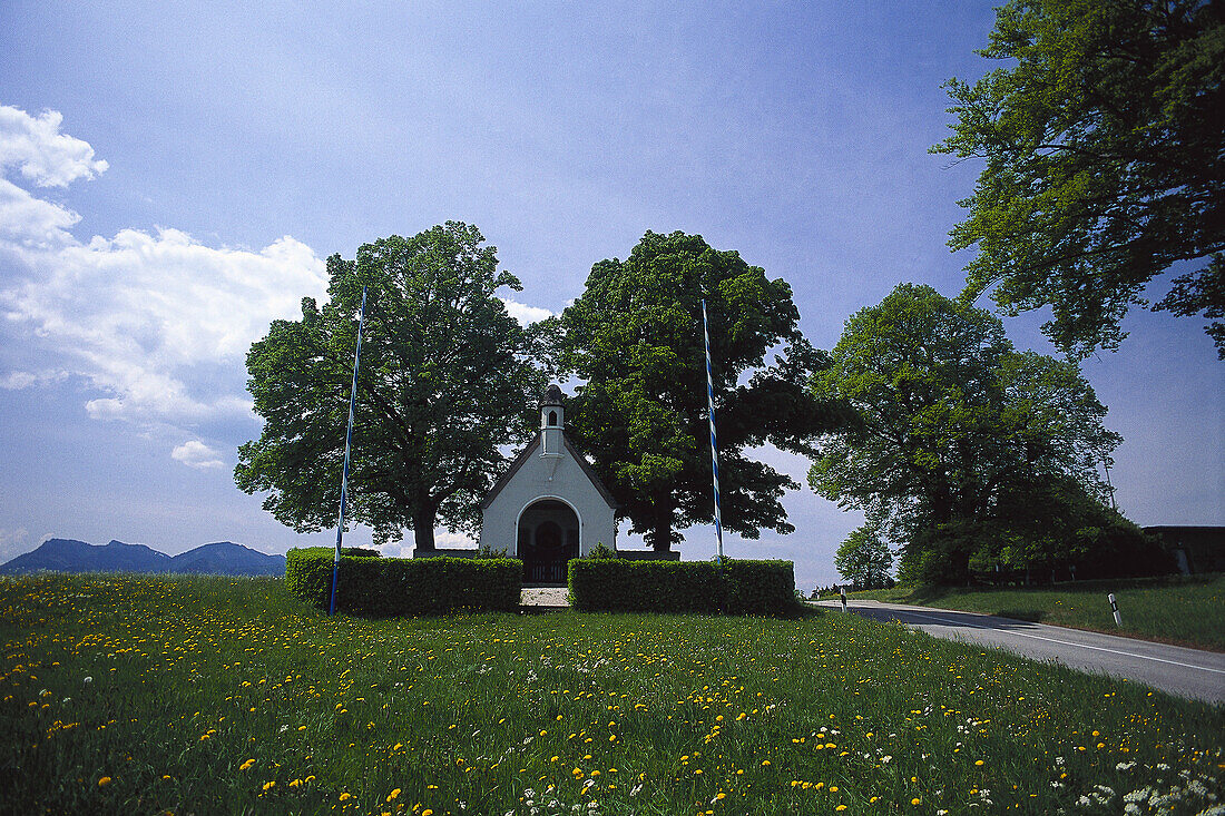 Kapelle bei Hittenkirchen, Chiemgau, Bayern, Deutschland