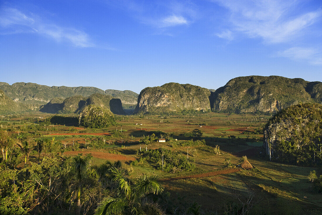 Mogotes, Parque National Vinales, Vinales, Pinar del Rio, Kuba