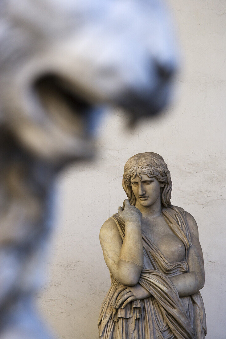 Statue von Thusnelda in der Loggia dei Lanzi, Florenz, Toskana, Italien