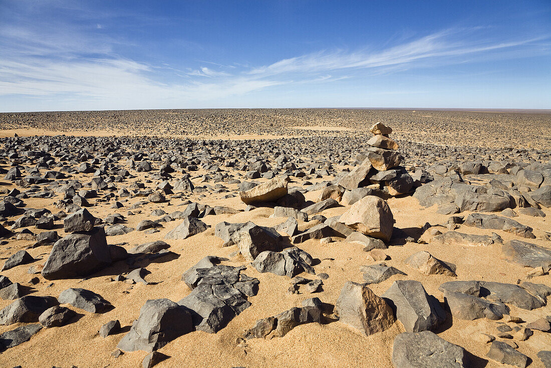 Steinwüste, Schwarze Wüste, Libyen, Sahara, Afrika