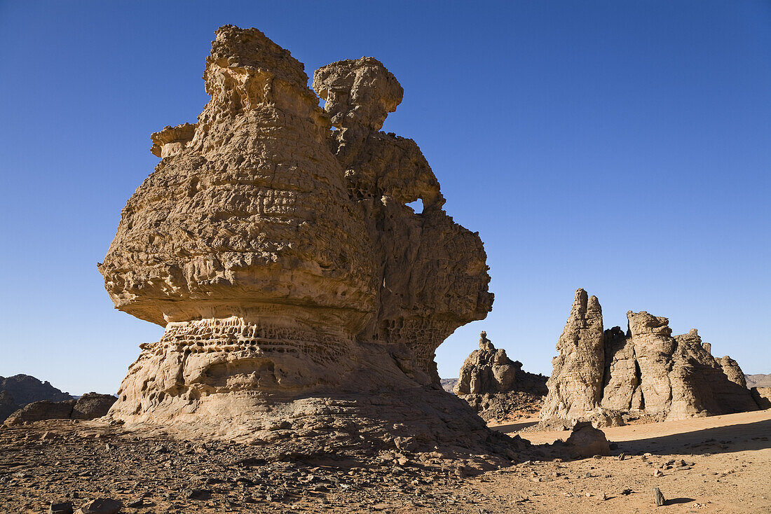 Stone formations in the libyan Desert, Wadi Bahoha, Akakus mountains, Libya, Sahara, Africa