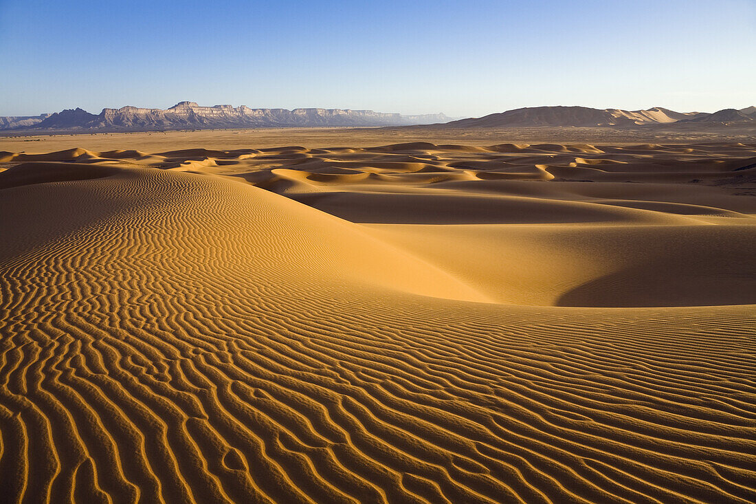 sanddunes in libyan desert, mountains near Awenat, Akakus, Libya, North Africa