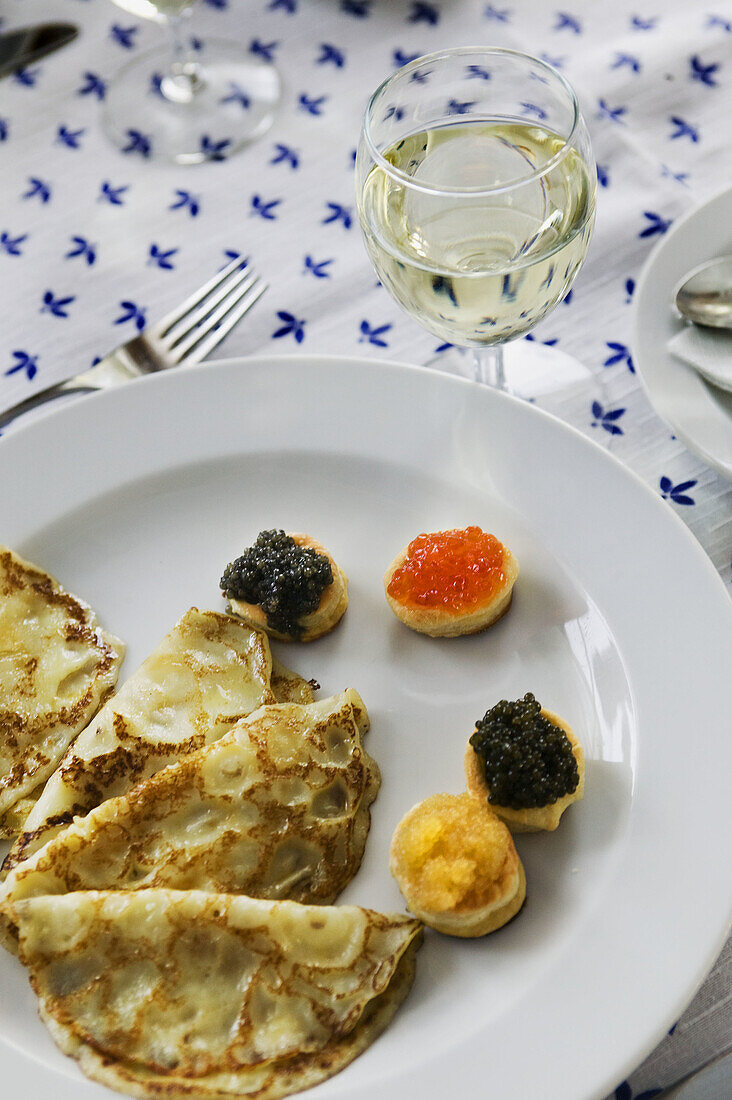 Caviar tasting, Russia