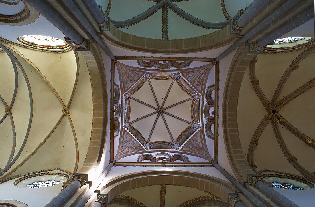 Basilika St. Ludgerus in Essen-Werden, Ruhrgebiet, Nordrhein-Westfalen, Deutschland, Europa