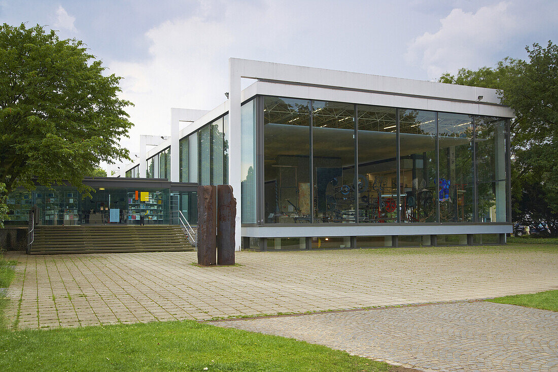 Wilhelm-Lehmbruck-Museum, Kantpark, Duisburg, Ruhrgebiet, Nordrhein-Westfalen, Deutschland, Europa