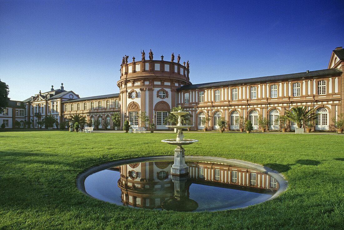 Biebrich castle, Wiesbaden, Rhine river, Hesse, Germany