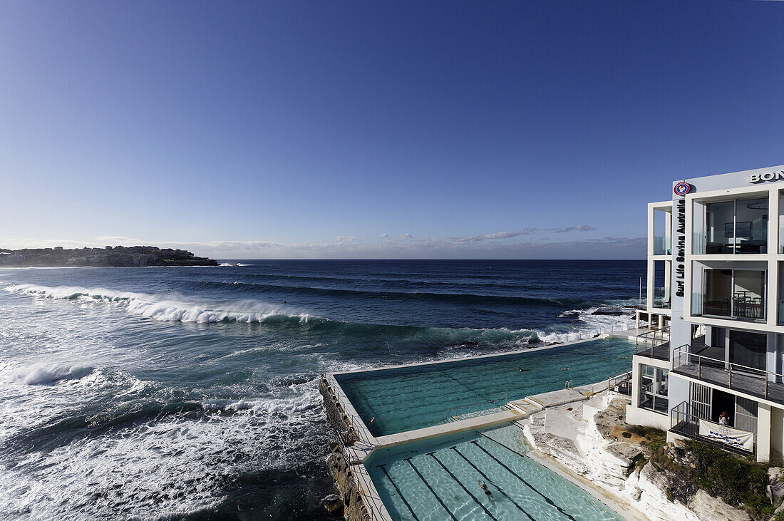 Surf at Bondi Beach, Icebergs Club, Sydney, New South Wales, Australia