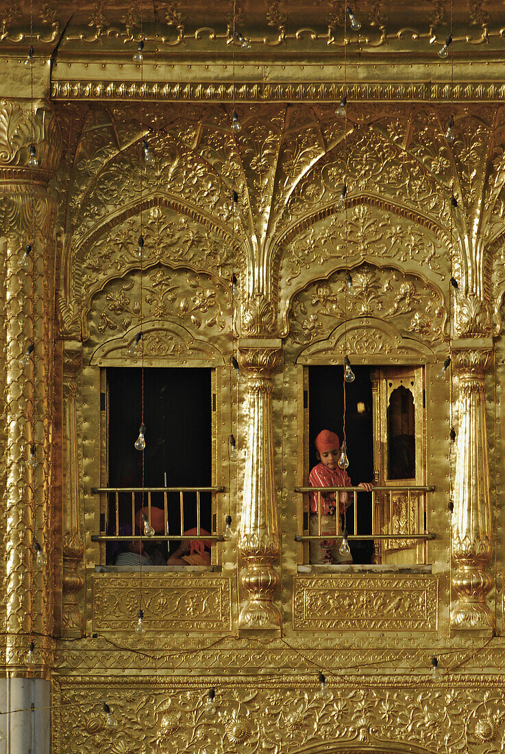 Goldener Tempel, Heiliger Schrein, Heiligtum der Sikhs, Amritsar, Punjab, Indien, Asien