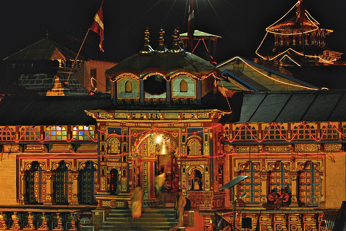 Holy Hindu temple dedicated to Vishnu in the evening at Badrinath, Uttarakhand, India, Asia