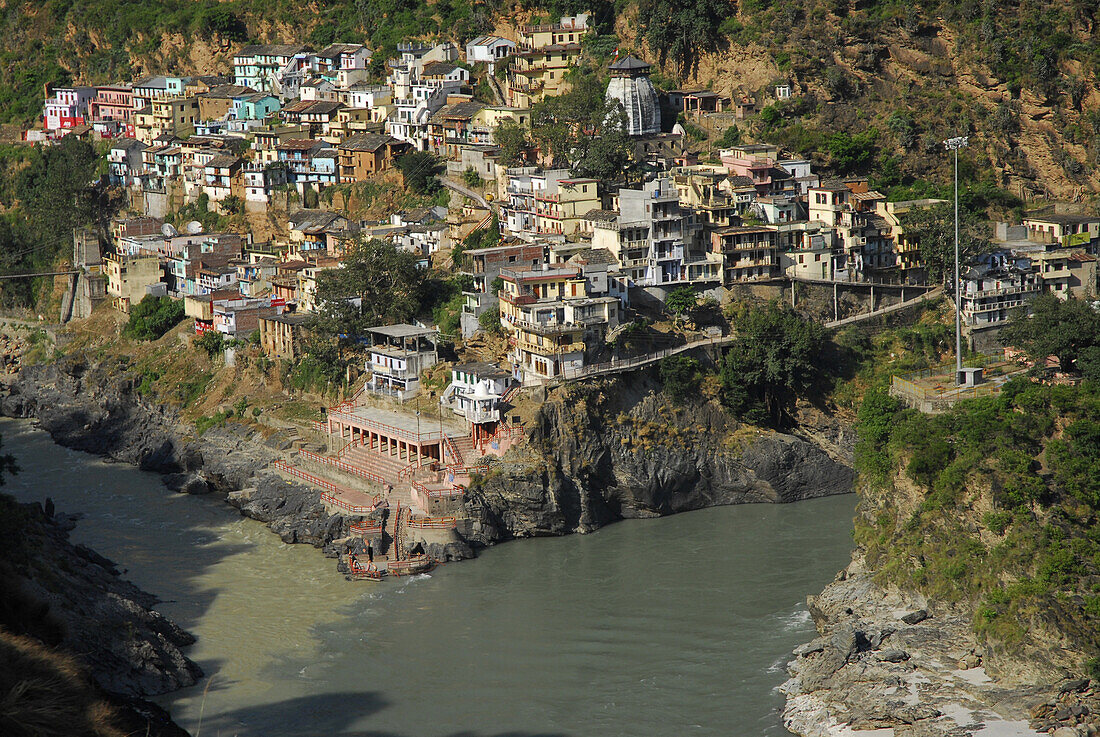 Devprayag, Stadt am Zusammenfluß der Quellflüsse des Ganges, Uttarakhand, Indien, Asien
