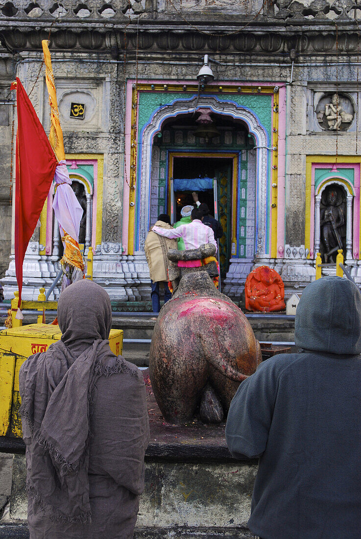 People in front of Hindu temple dedicated to Shiva in Kedernath, Uttarakhand, India, Asia