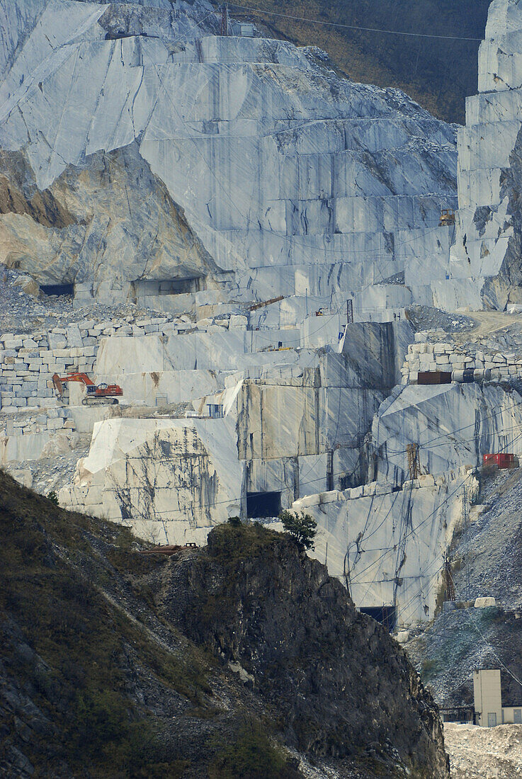 Marble quarry near Carrara, Tuscany, Italy, Europe