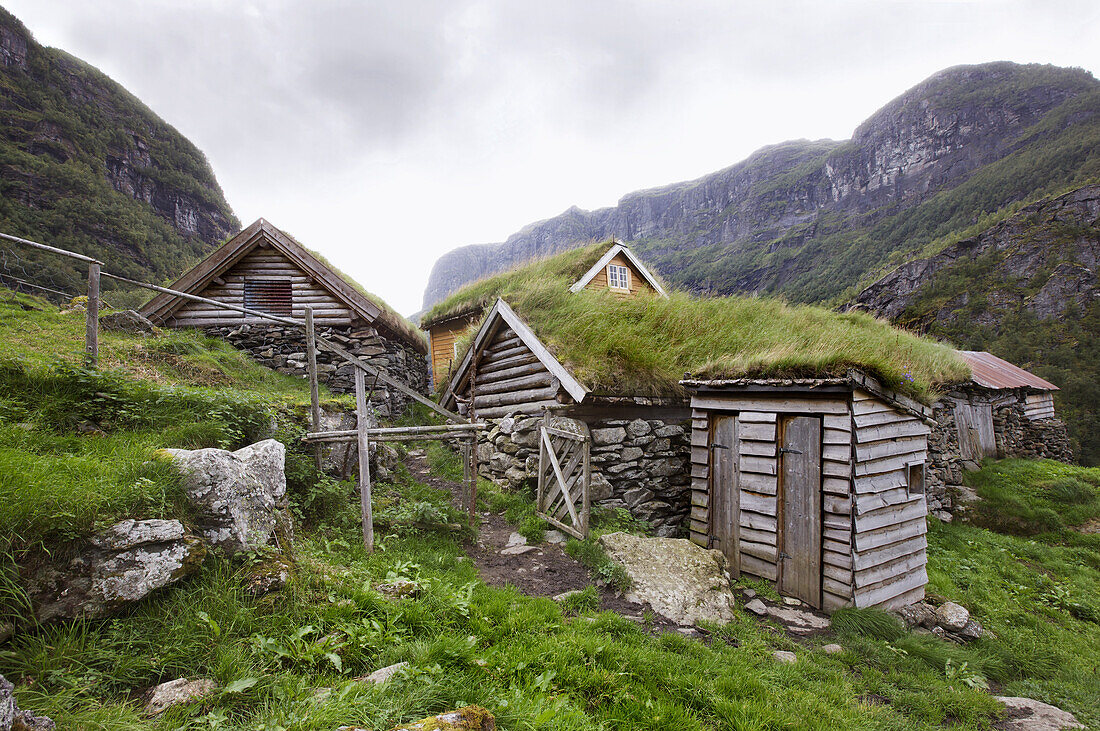 Alter Hof Sinjarheim im Aurlandsdalen, Aurland, Sogn og Fjordane, Fjordnorwegen, Norwegen, Skandinavien, Europa